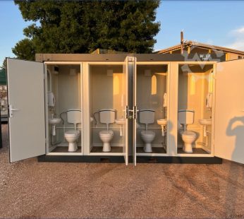 Sanitario de 4 WC 110 x 400