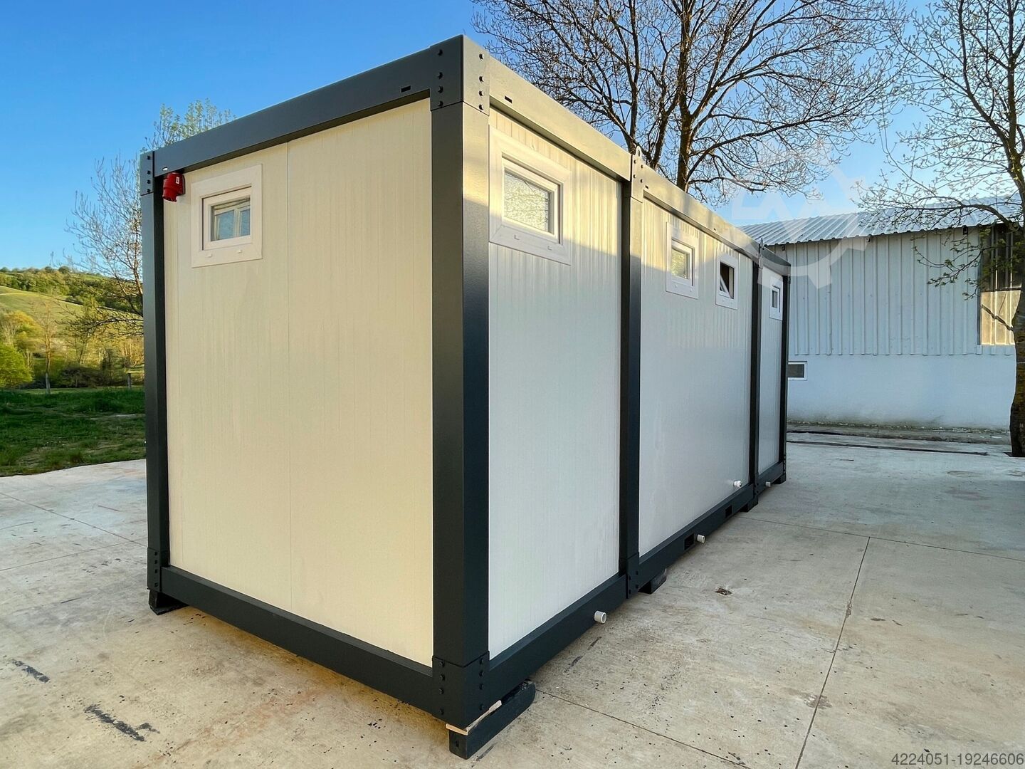 Gran sanitario estado nuevo de WC con lavabos - Imagen 14