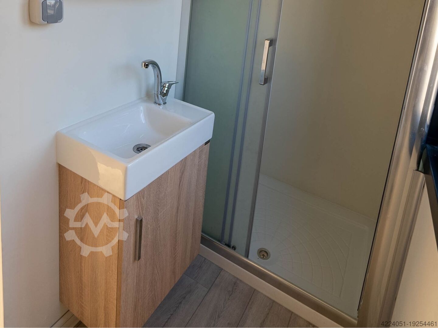 Oficina premium de 6x2,40M - Imagen 7